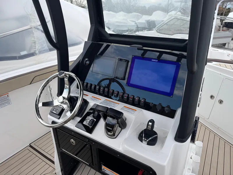 Slide: The Image of Yamaha 255 FSH Sport H 2026 - 26