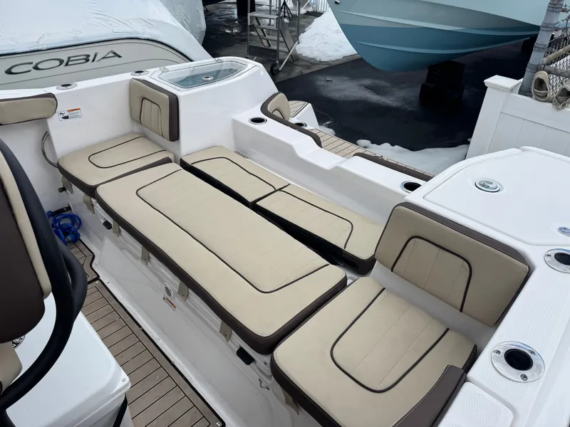 Slide: The Image of Yamaha 255 FSH Sport H 2026 - 29