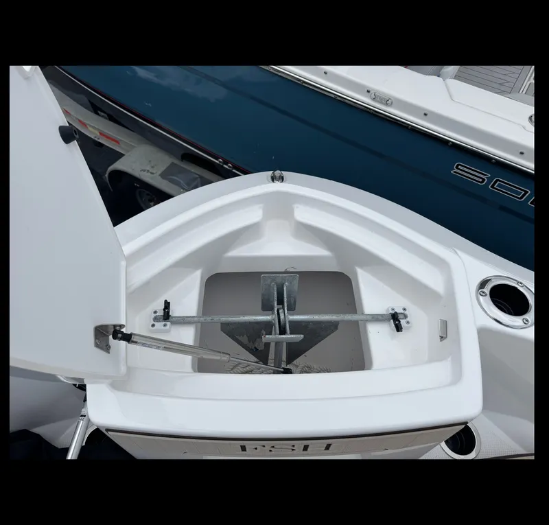 Slide: The Image of Yamaha 255 FSH Sport H 2026 - 3