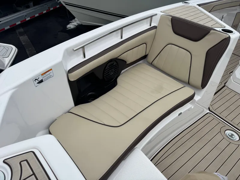 Slide: The Image of Yamaha 255 FSH Sport H 2026 - 7