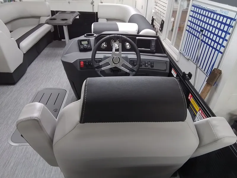 Slide: The Image of Bennington 22SSR S ONE 2026 - 21