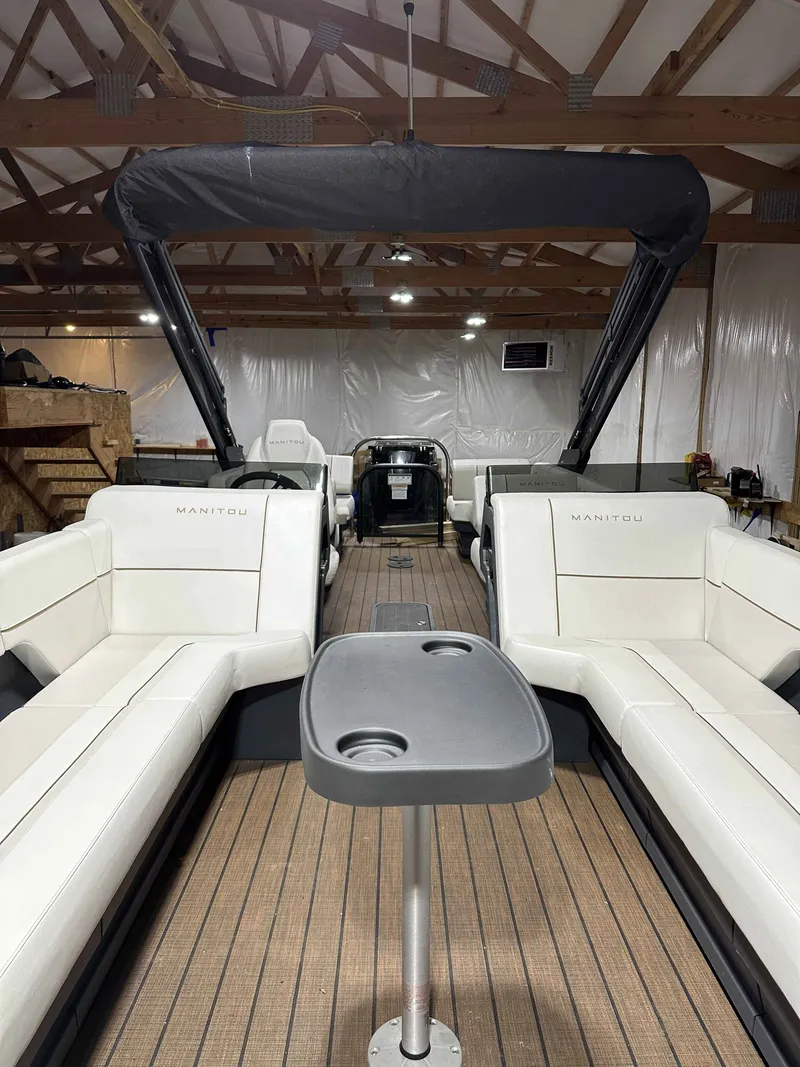 Slide: The Image of Manitou EXPLORE 26 2024 - 2