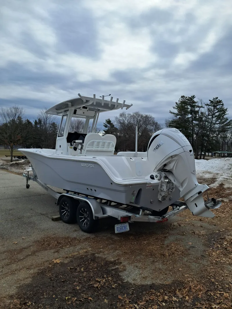 Slide: The Image of SEA FOX BOAT WORKS 248 Commander 2026 - 6