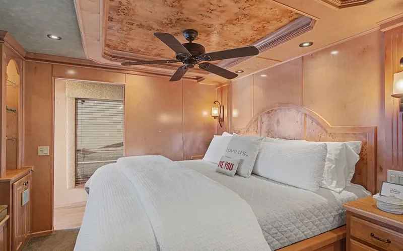 Slide: The Image of Sharpe 94 2007 - 43