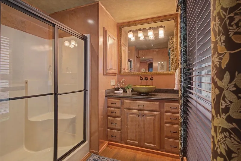 Slide: The Image of Sharpe 94 2007 - 50