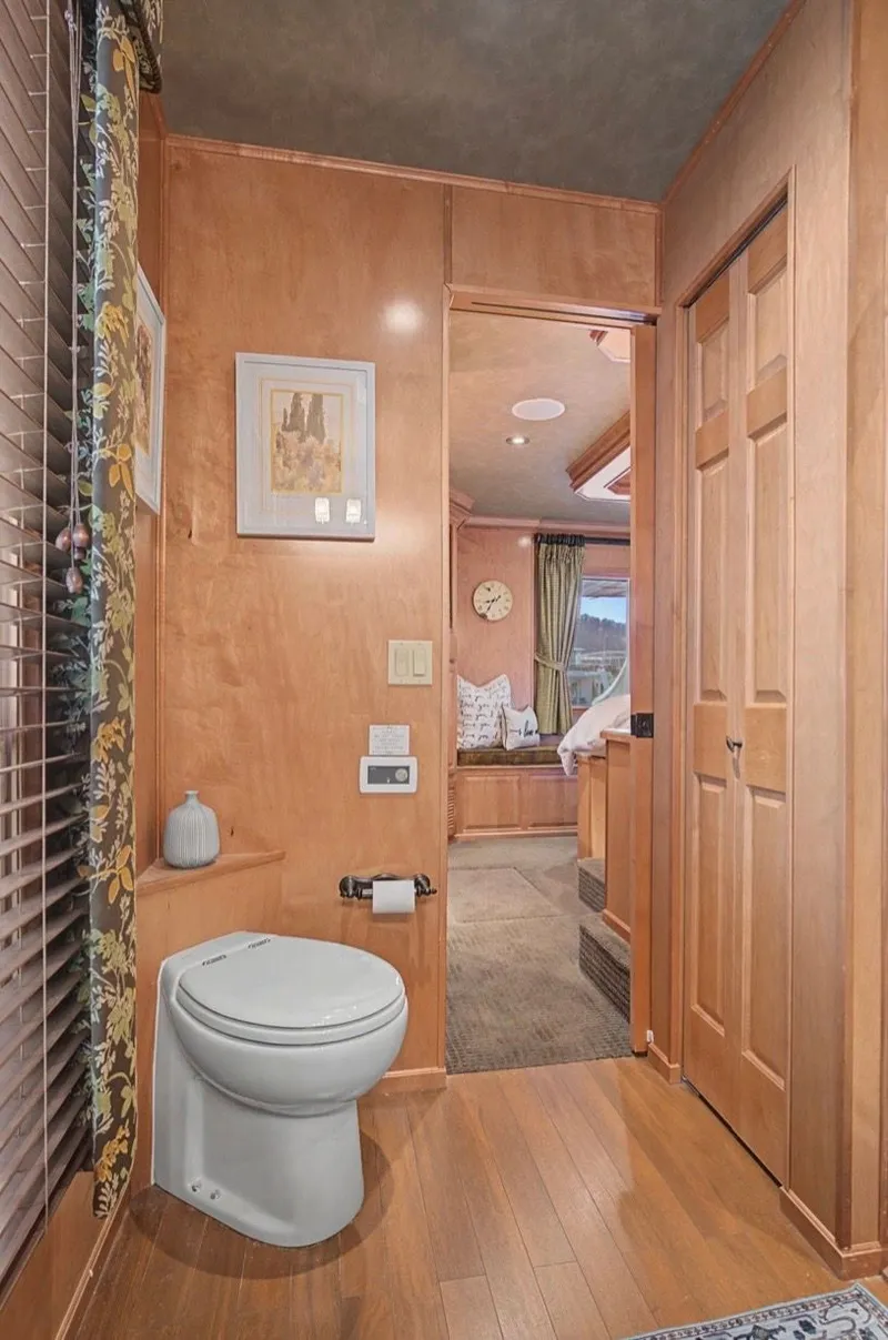 Slide: The Image of Sharpe 94 2007 - 52