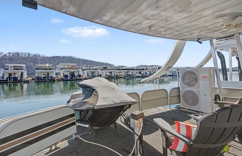 Slide: The Image of Sharpe 94 2007 - 83