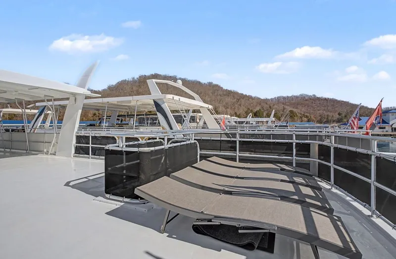 Slide: The Image of Sharpe 94 2007 - 89