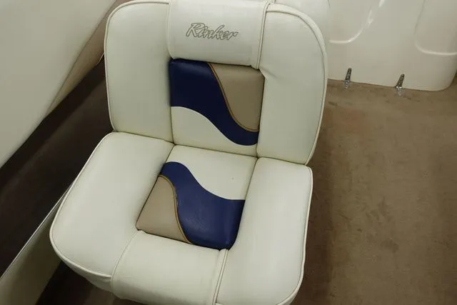 Slide: The Image of Rinker Captiva 212 Bowrider 1999 - 12
