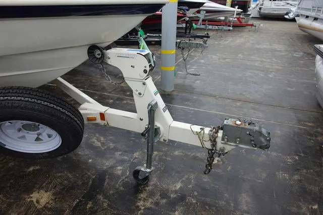 Slide: The Image of Rinker Captiva 212 Bowrider 1999 - 4