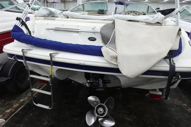 Slide: The Image of Rinker Captiva 212 Bowrider 1999 - 6