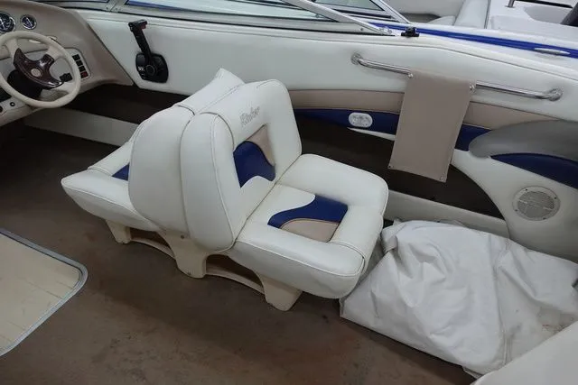 Slide: The Image of Rinker Captiva 212 Bowrider 1999 - 9