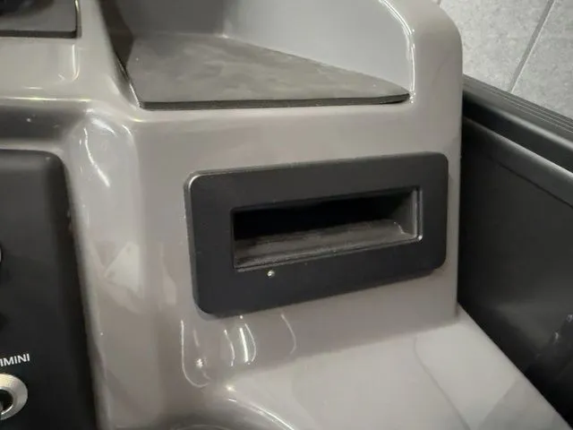 Slide: The Image of Evotti 521QL 2026 - 28