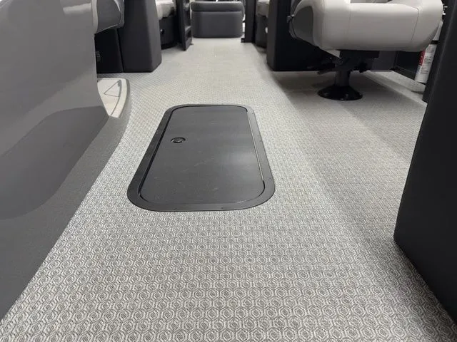 Slide: The Image of Evotti 521QL 2026 - 34