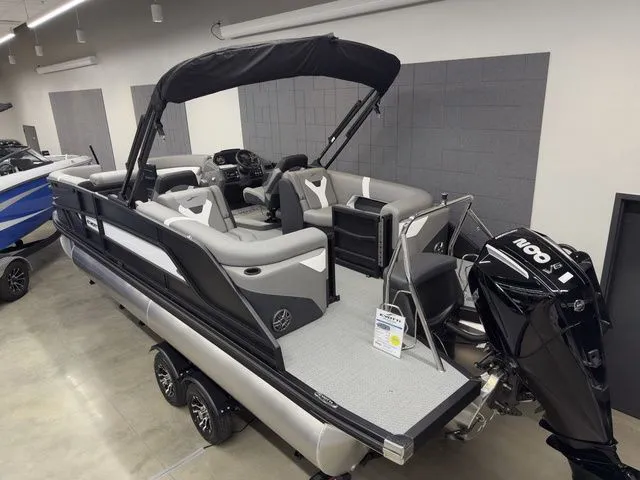 Slide: The Image of Evotti 521QL 2026 - 37