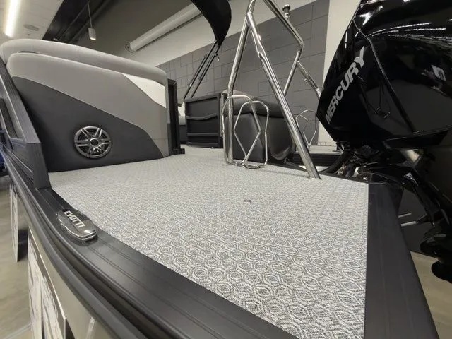 Slide: The Image of Evotti 521QL 2026 - 40