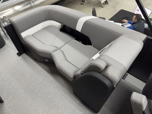 Slide: The Image of Evotti 521QL 2026 - 49