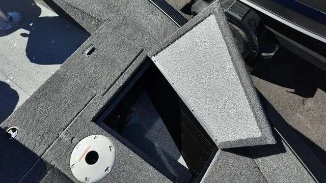 Slide: The Image of Lund 1650 Angler SS 2024 - 6