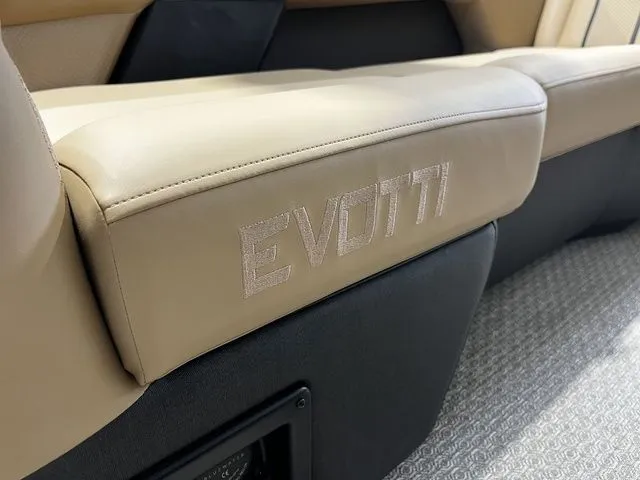 Slide: The Image of Evotti 723QL 2026 - 12