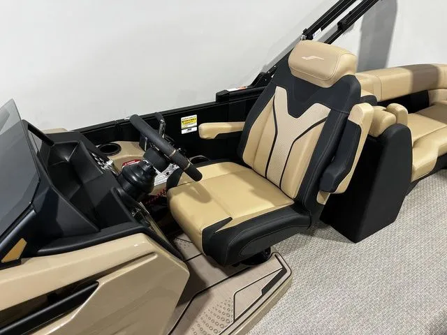 Slide: The Image of Evotti 723QL 2026 - 17