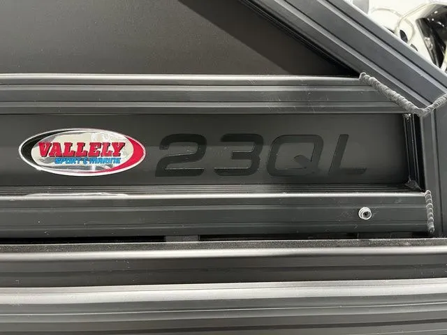 Slide: The Image of Evotti 723QL 2026 - 6