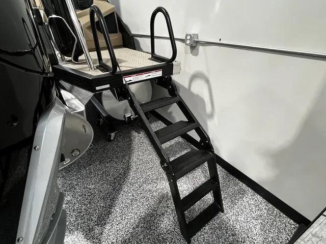 Slide: The Image of Evotti 723QL 2026 - 9