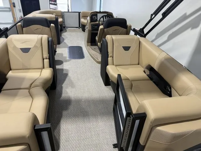 Slide: The Image of Evotti 521QL 2026 - 15