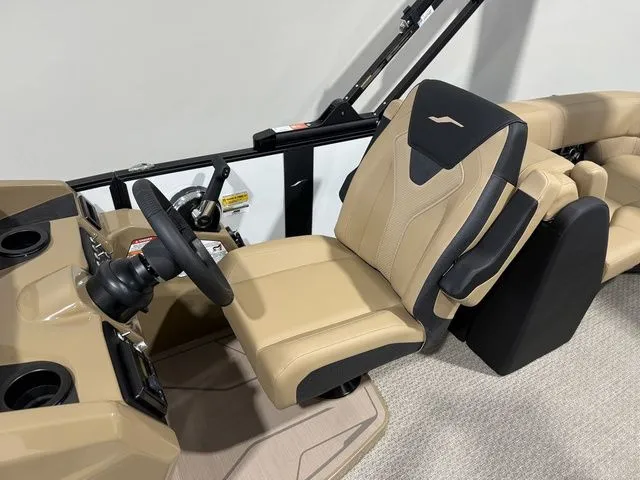 Slide: The Image of Evotti 521QL 2026 - 24