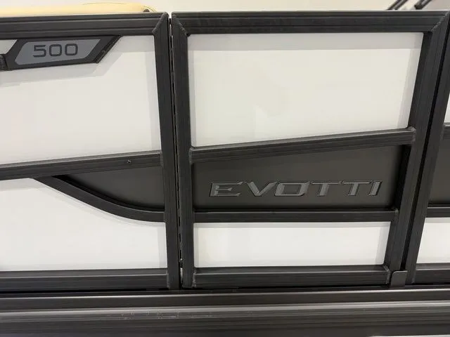 Slide: The Image of Evotti 521QL 2026 - 3