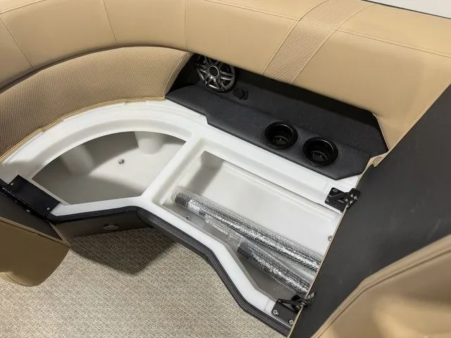 Slide: The Image of Evotti 521QL 2026 - 38