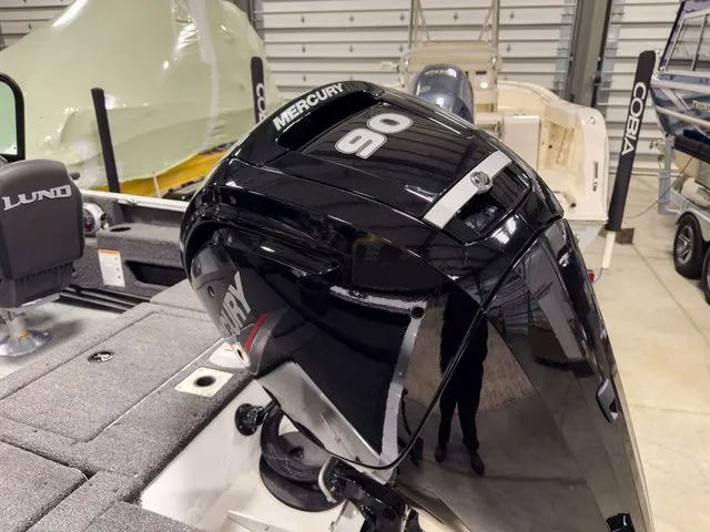 Slide: The Image of Lund 1675 Adventure Sport 2026 - 13