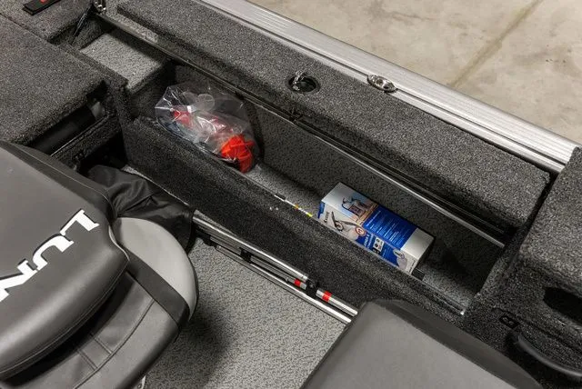 Slide: The Image of Lund 1775 Impact XS Sport 2026 - 9