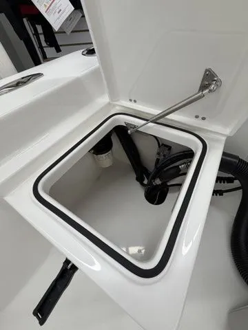 Slide: The Image of Bay Rider 239 Bay Rider 2026 - 21