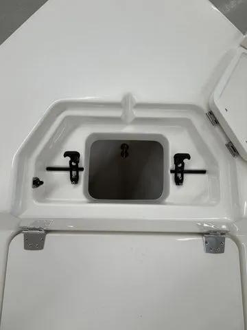 Slide: The Image of Bay Rider 239 Bay Rider 2026 - 5