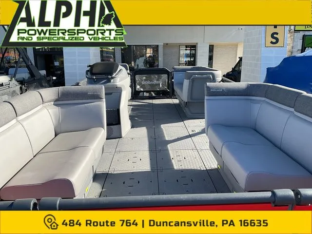 Slide: The Image of Sea-Doo SWITCH 19FT 170 2025 - 3