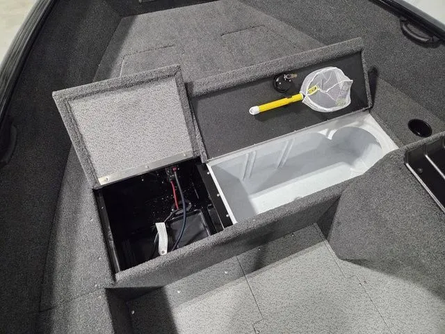 Slide: The Image of Lund 1650 Rebel XL SS 2026 - 20