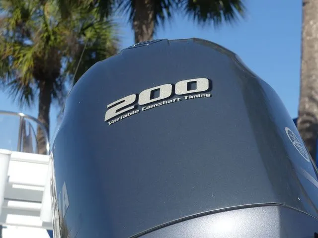 Slide: The Image of Sea Hunt Ultra 229 2021 - 10