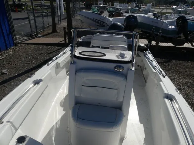 Slide: The Image of Sea Hunt Ultra 229 2021 - 13