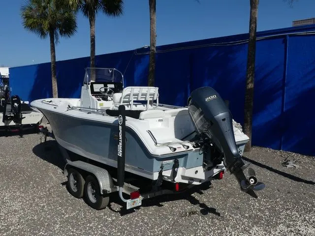 Slide: The Image of Sea Hunt Ultra 229 2021 - 6