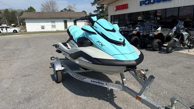 Slide: The Image of Yamaha FX Cruiser HO 2025 - 18