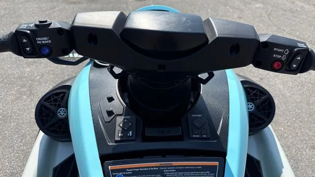 Slide: The Image of Yamaha FX Cruiser HO 2025 - 20