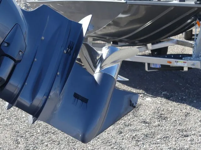 Slide: The Image of Tidewater 210 LXF 2023 - 10