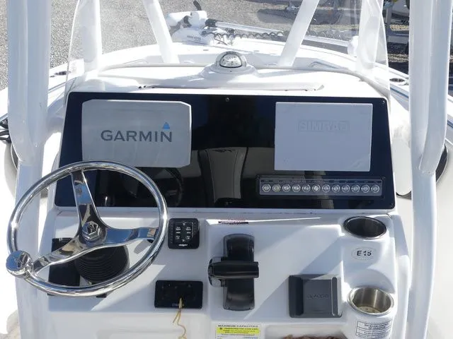 Slide: The Image of Tidewater 210 LXF 2023 - 16