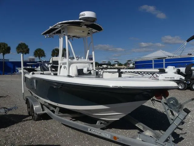 Slide: The Image of Tidewater 210 LXF 2023 - 3