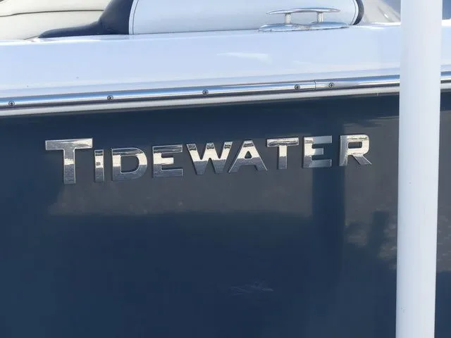 Slide: The Image of Tidewater 210 LXF 2023 - 7