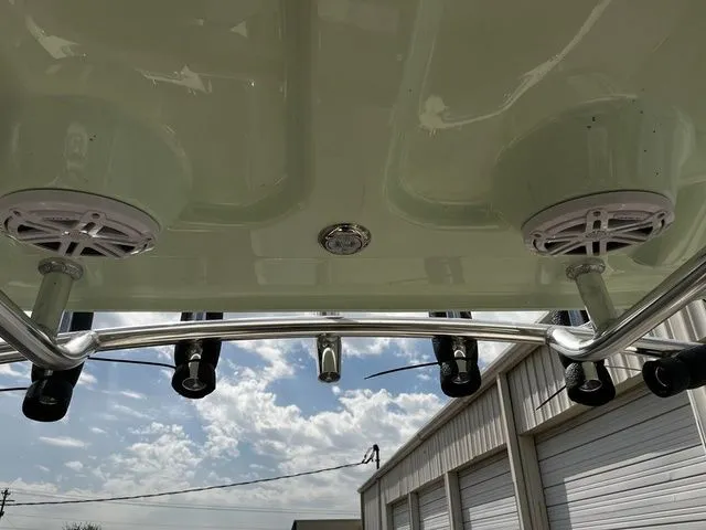 Slide: The Image of Pioneer 222 Islander 2026 - 20