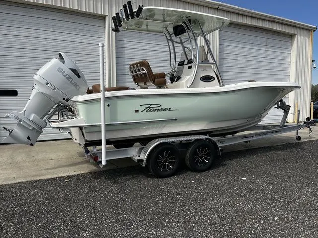 Slide: The Image of Pioneer 222 Islander 2026 - 3