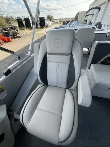 Slide: The Image of Godfrey SW 2286 Split Bench W/ Co-Captain Chair 2026 - 18