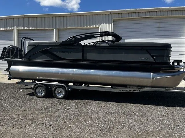 Slide: The Image of Godfrey SW 2286 Split Bench W/ Co-Captain Chair 2026 - 24