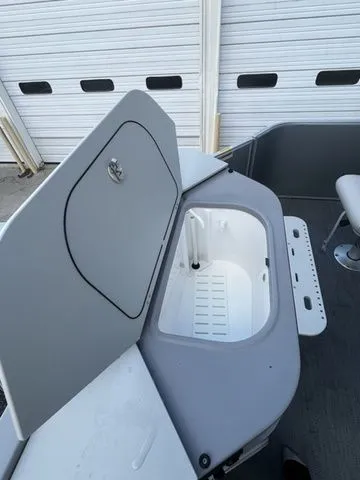 Slide: The Image of Godfrey SW 2286 Split Bench W/ Co-Captain Chair 2026 - 6